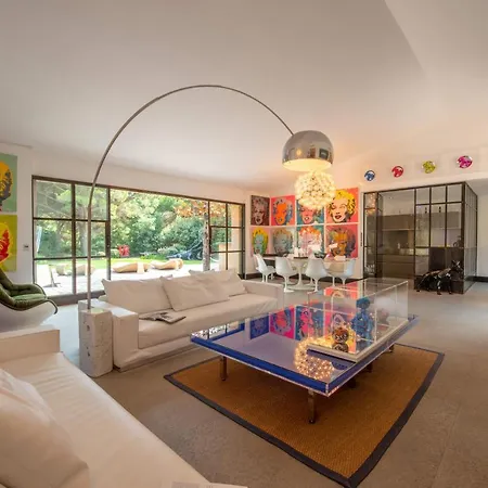 Villa Amazing 10 Guests With Poll, Saint-tropez Saint-Tropez